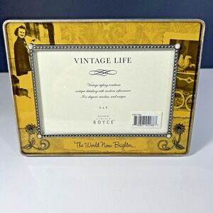 Cynthia Royce Photo Picture Frame The World Now Brighter Gold Enamel & Pearl 6x4